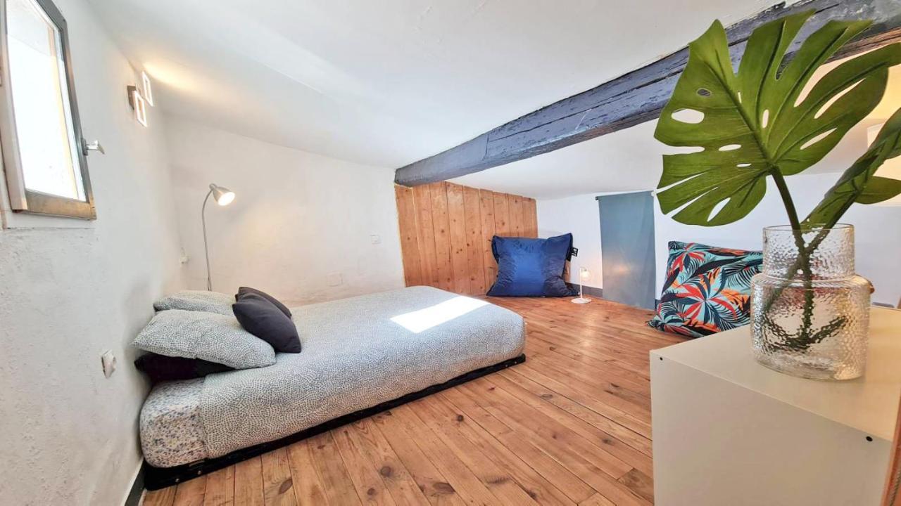 Gregbnb-com - T2 Climatisé Mezzanine - Atypique - Centre Ancien * Toulon