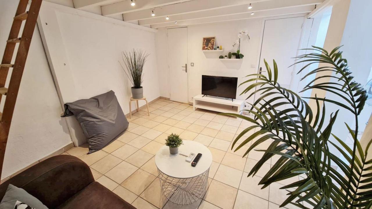 Gregbnb - T2 Climatise Mezzanine - Atypique - Centre Ancien